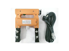 Portable magnetic yoke type flaw detector